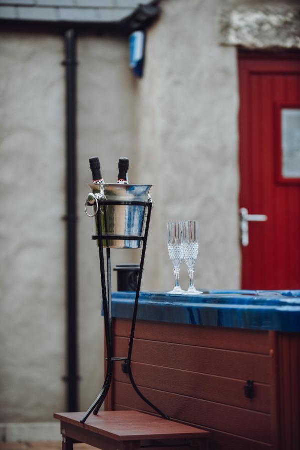 Lizzie'S Cottage Drumaroad 외부 사진
